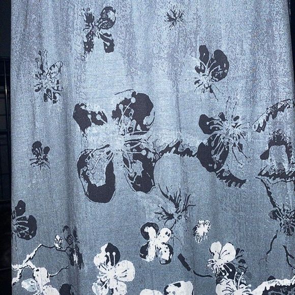 Lily NWT stretchy silky maxi skirt with side slits Asian inspired orchid… - Picture 3 of 5
